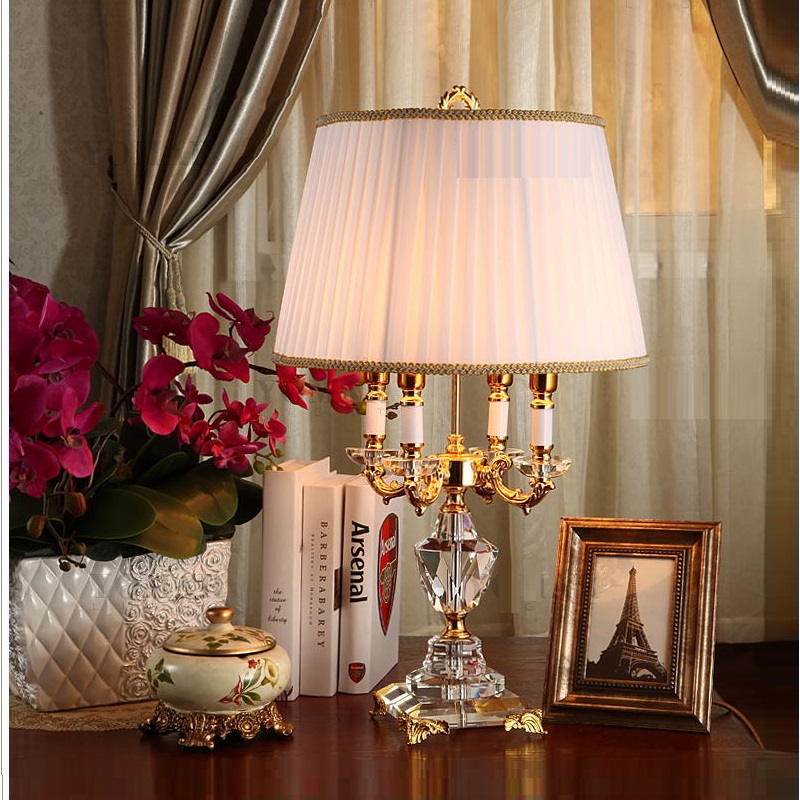 Lampe de Table en Clip de Luxe - Yellow Desk Setup avis et prix